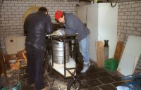 1987 Voorbereiding carnaval - worstmobiel 03 1987 Voorbereiding carnaval - worstmobiel 03